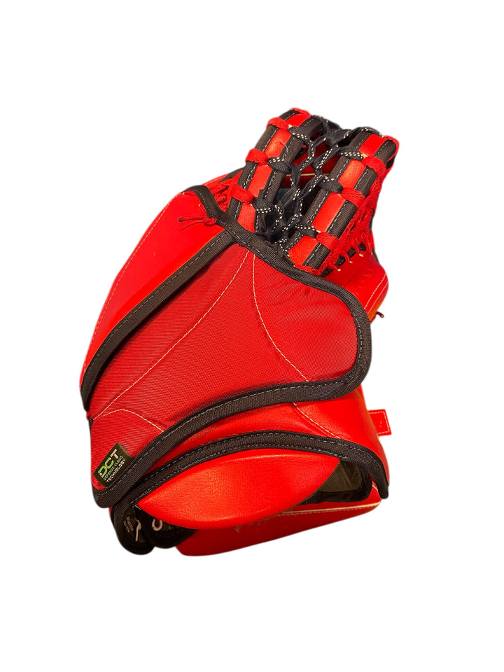 Bauer Flylite Standard Pro Stock Goalie Set (Pads, Blocker, Catcher) - Oshawa Generals