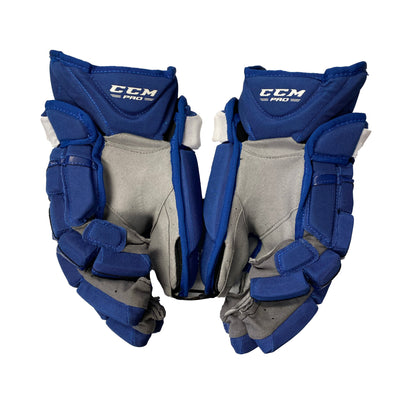 CCM HG12XP - Toronto Maple Leafs - Pro Stock Gloves - Carter Ashton