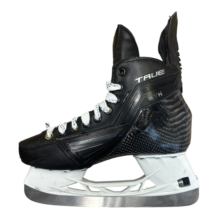 True SVH Custom - Pro Stock Hockey Skate - Black - 7.5D