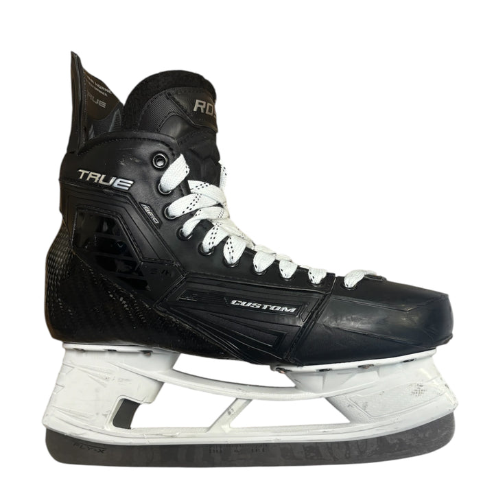 True SVH Custom - Pro Stock Hockey Skate - Black - 10D